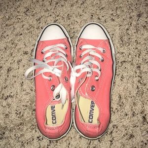 Pink converse size 6